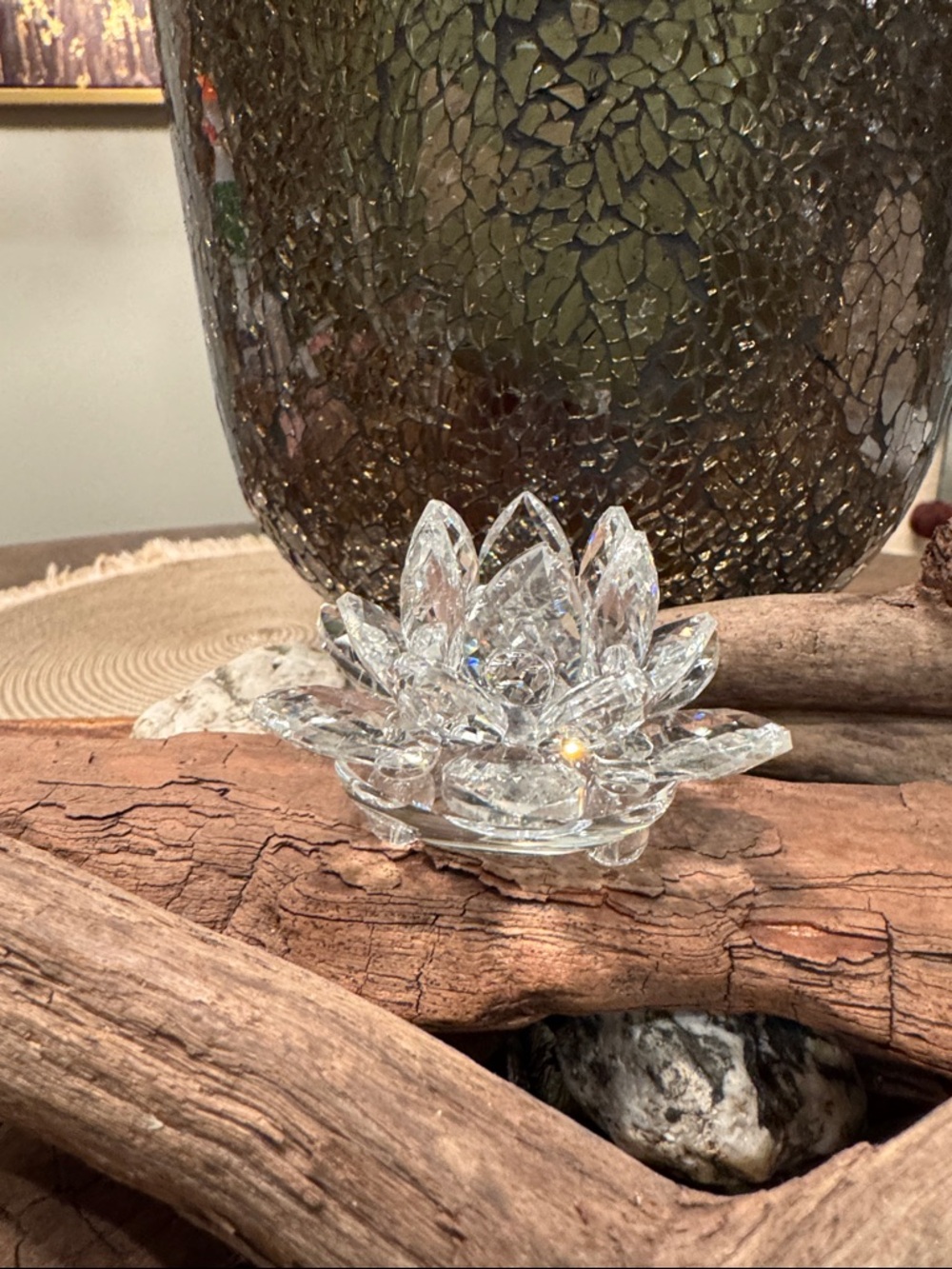 Crystal Lotus Flower Figurine - Clear - Picture 2 of 4